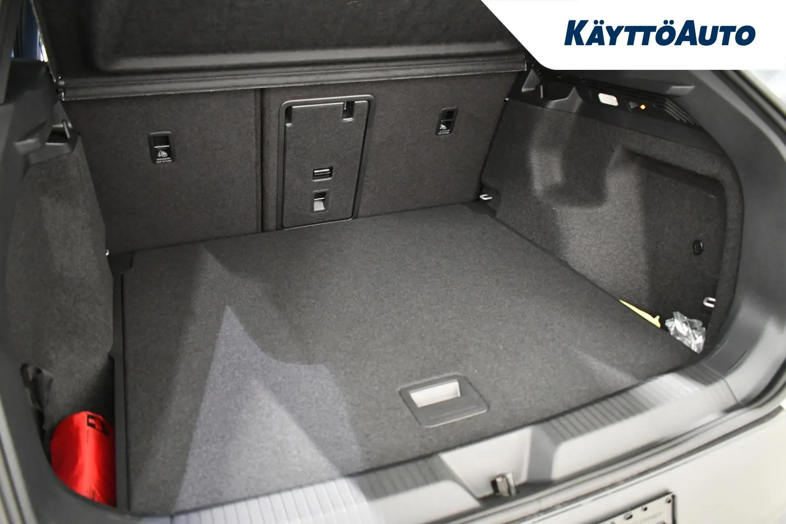 Volkswagen ID.4 NOK-319 carousel image