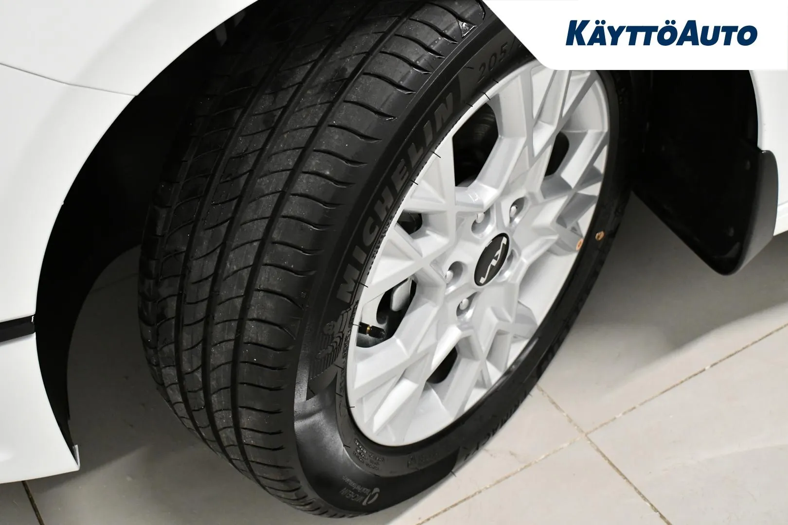 Kia Ceed MRL-777 carousel image