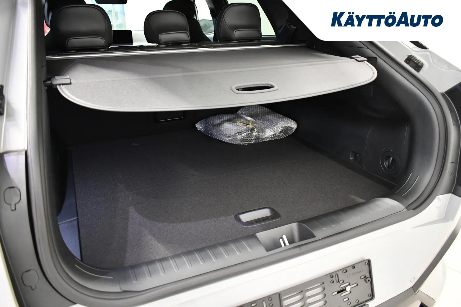 Kia EV6 KXO-638 carousel image