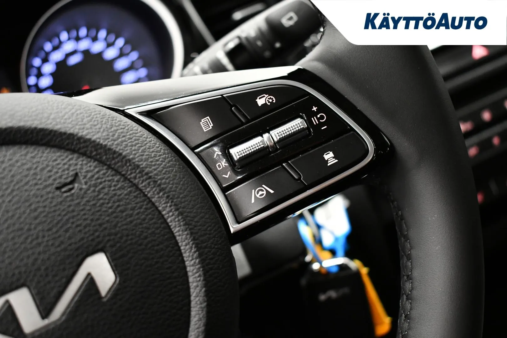 Kia XCeed XTM-877 carousel image