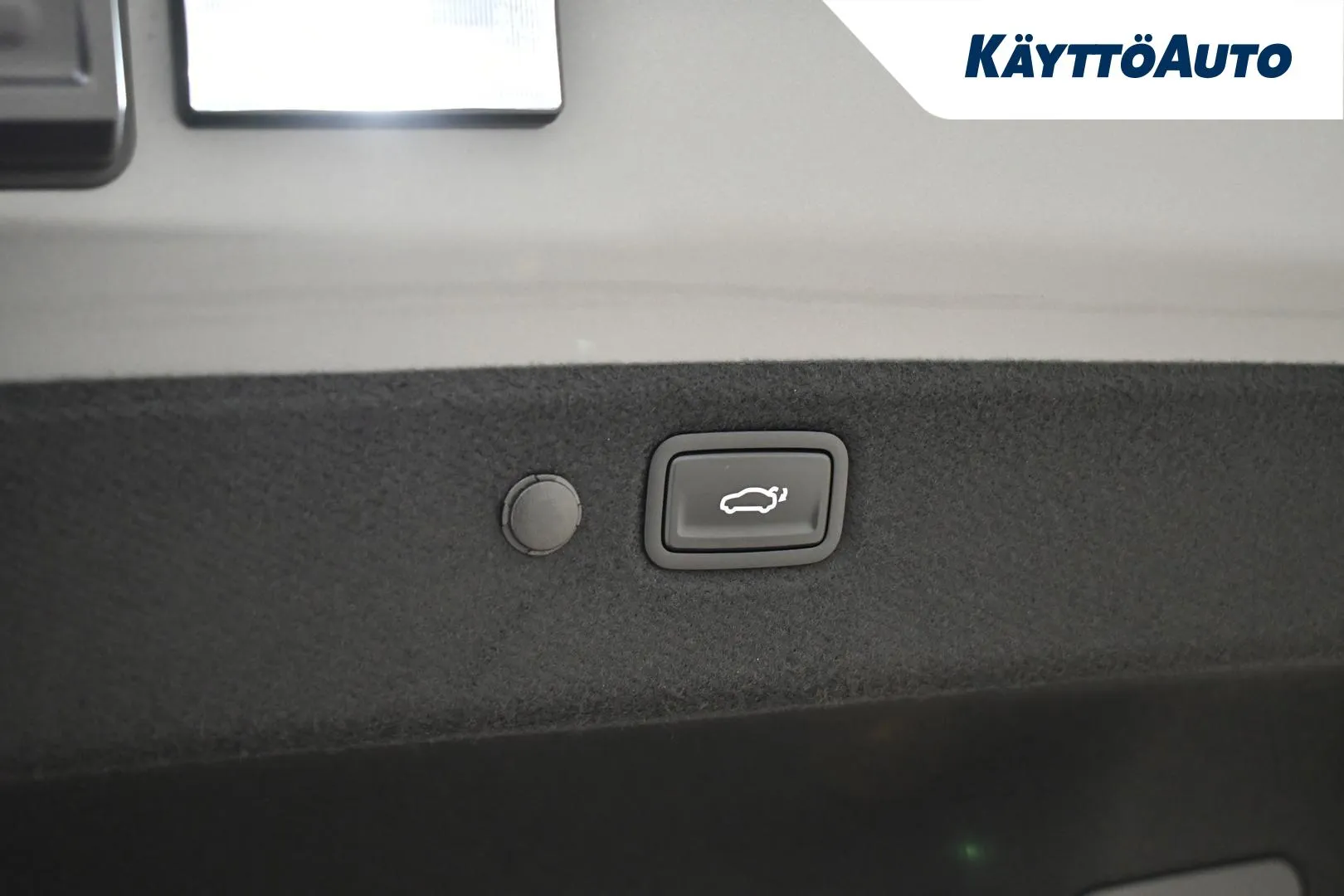 Kia EV4 JOI-963 carousel image