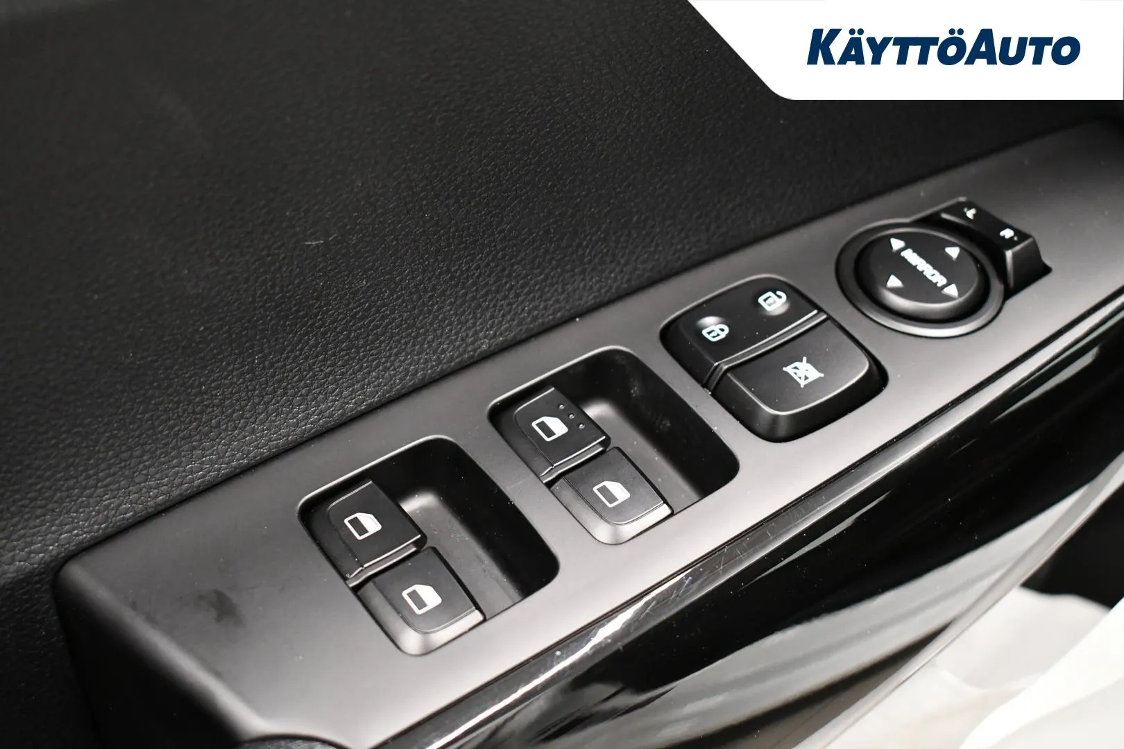 Kia Picanto LTO-416 carousel image