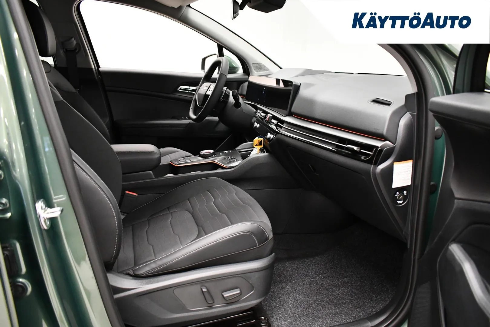 Kia Sportage JON-706 carousel image