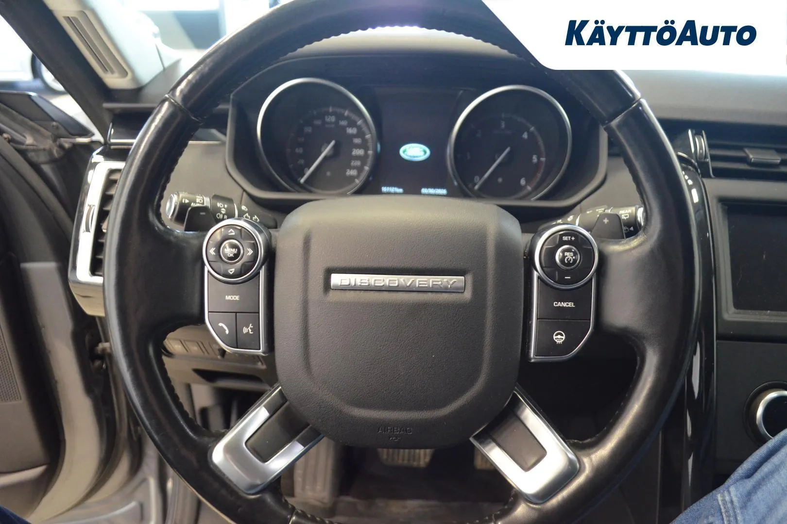 LAND ROVER Discovery LON-499 carousel image