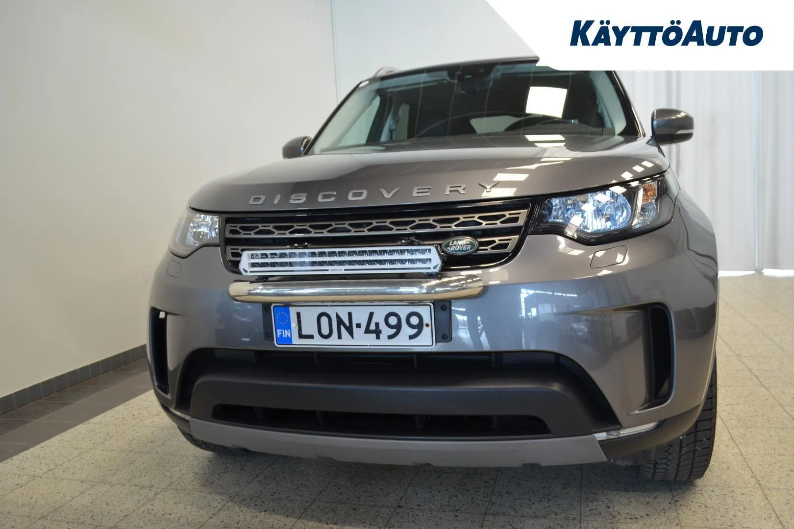 LAND ROVER Discovery LON-499 carousel image