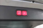 Mercedes-Benz E SZH-206 carousel thumbs