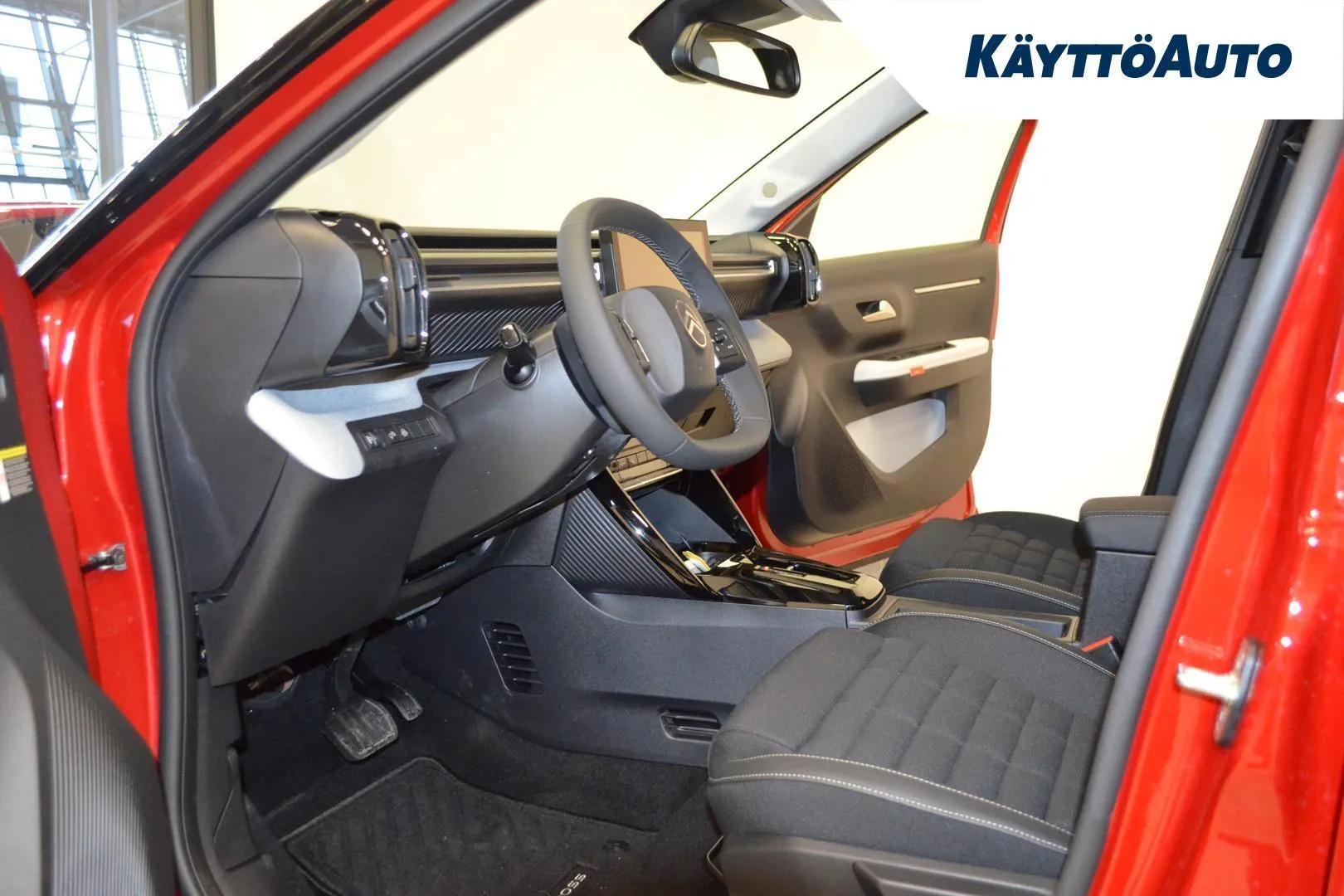 Citroen C3 Aircross XTO-263 carousel image