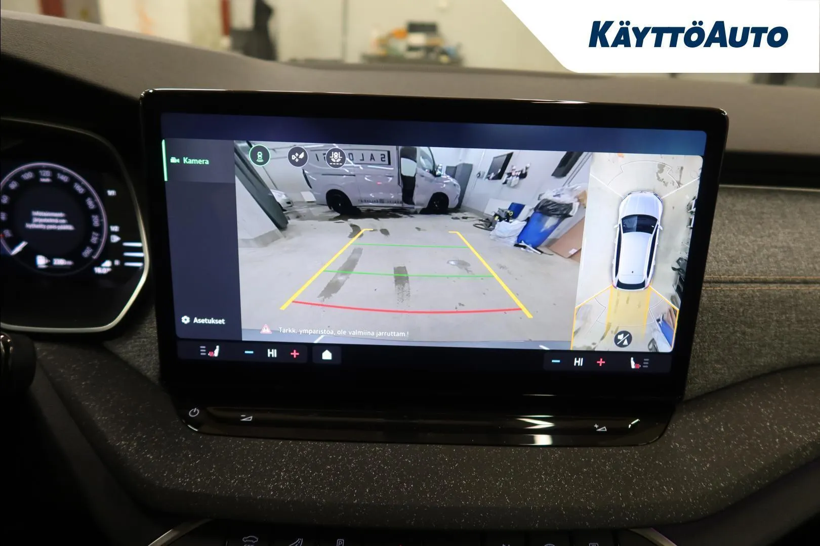 Skoda Octavia RXO-742 carousel image