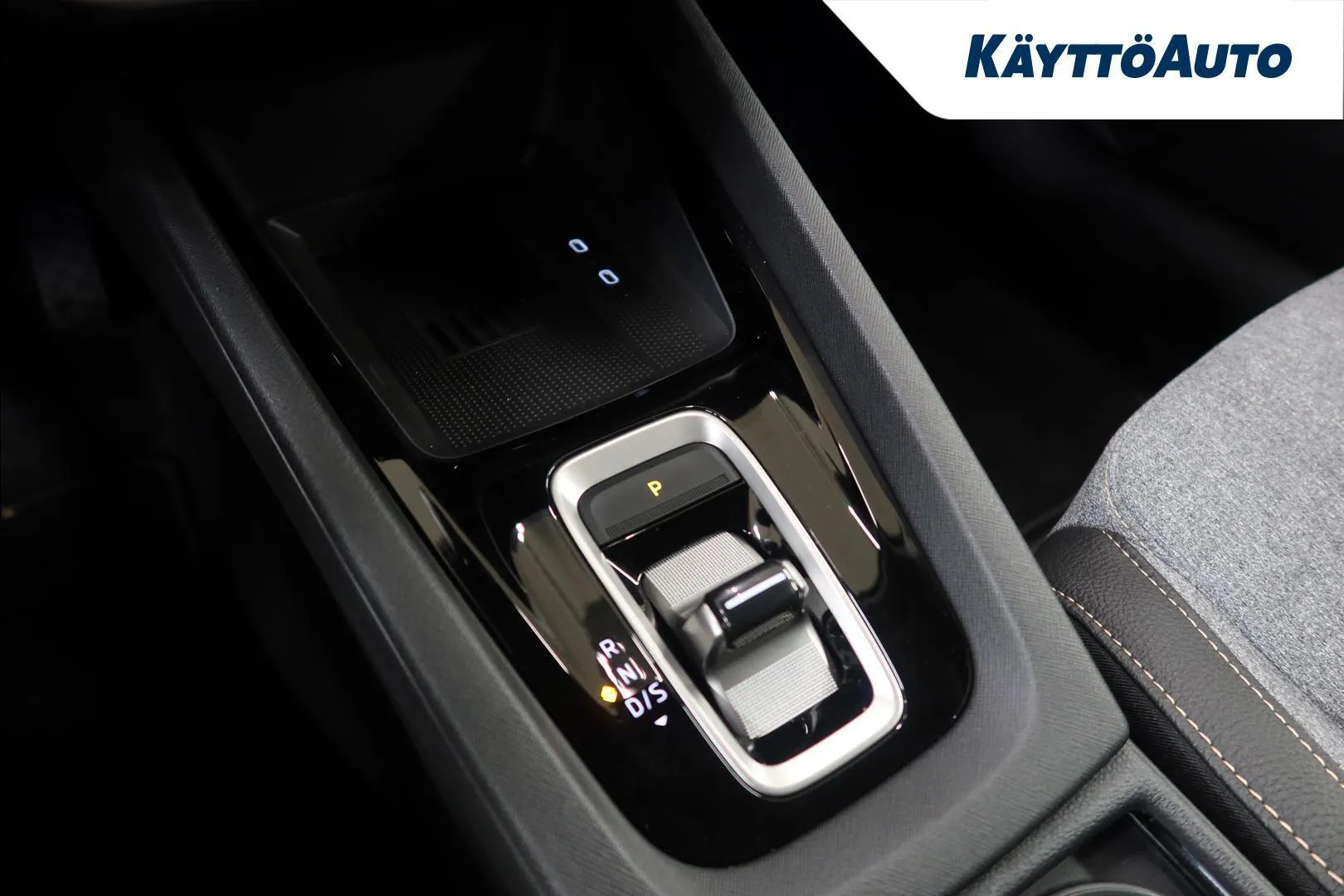 Skoda Octavia RXO-742 carousel image