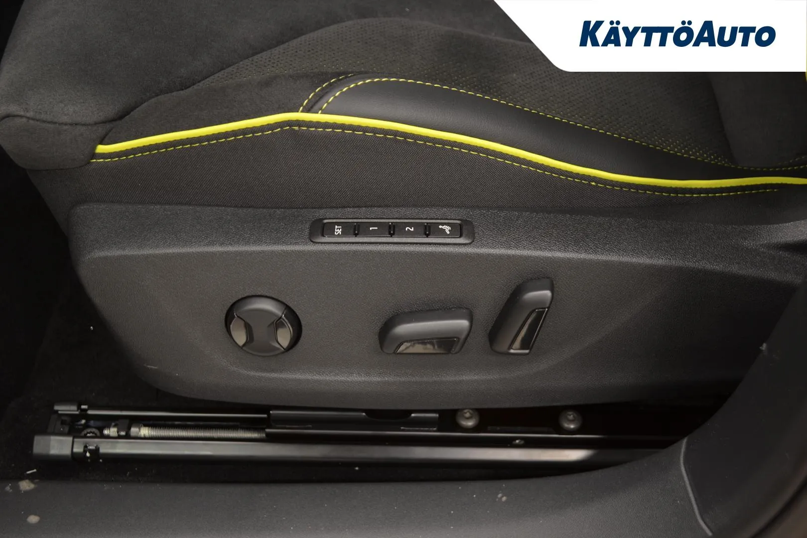 Skoda Elroq SRS-726 carousel image