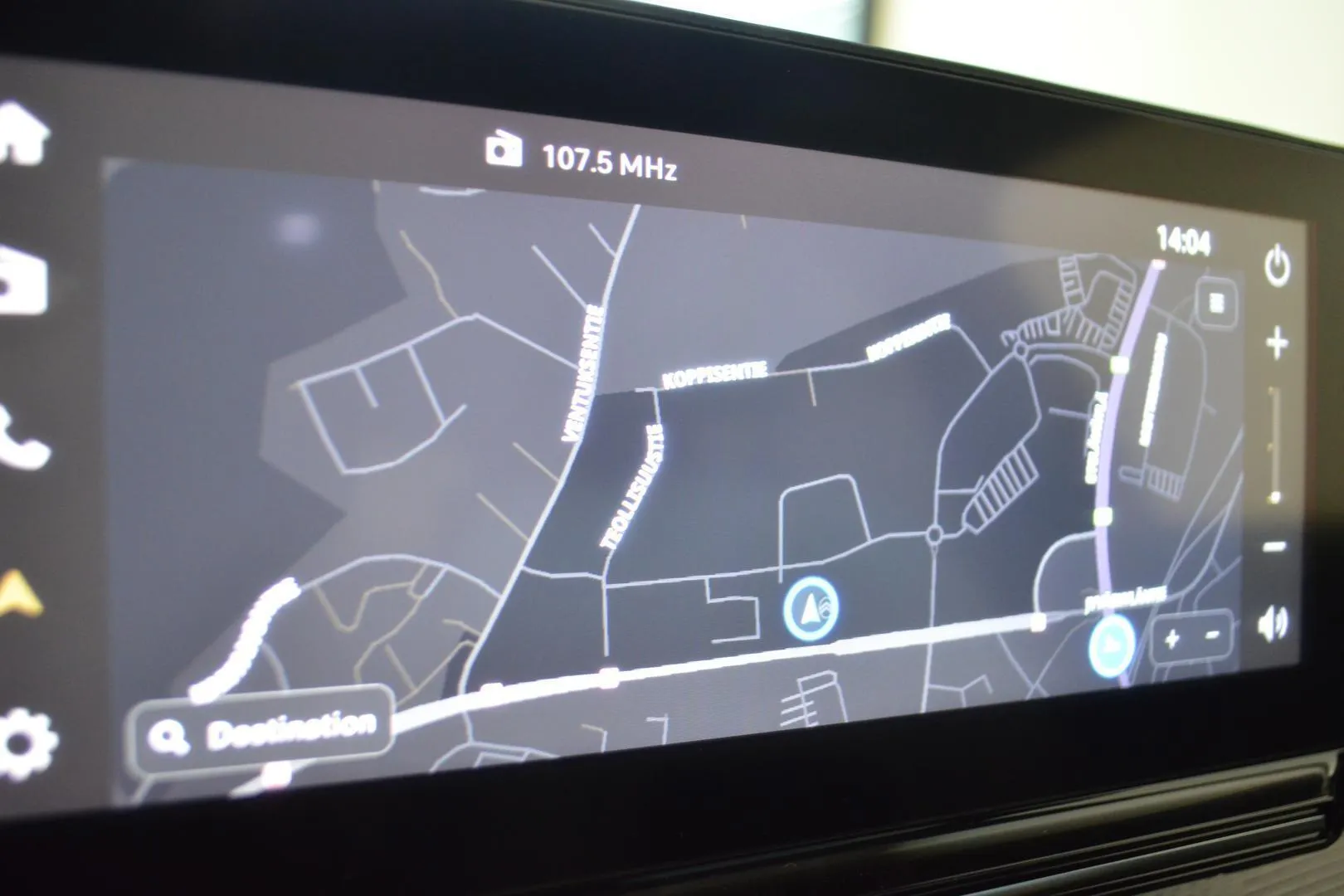 Citroen e-C3 Aircross XTN-316 carousel image