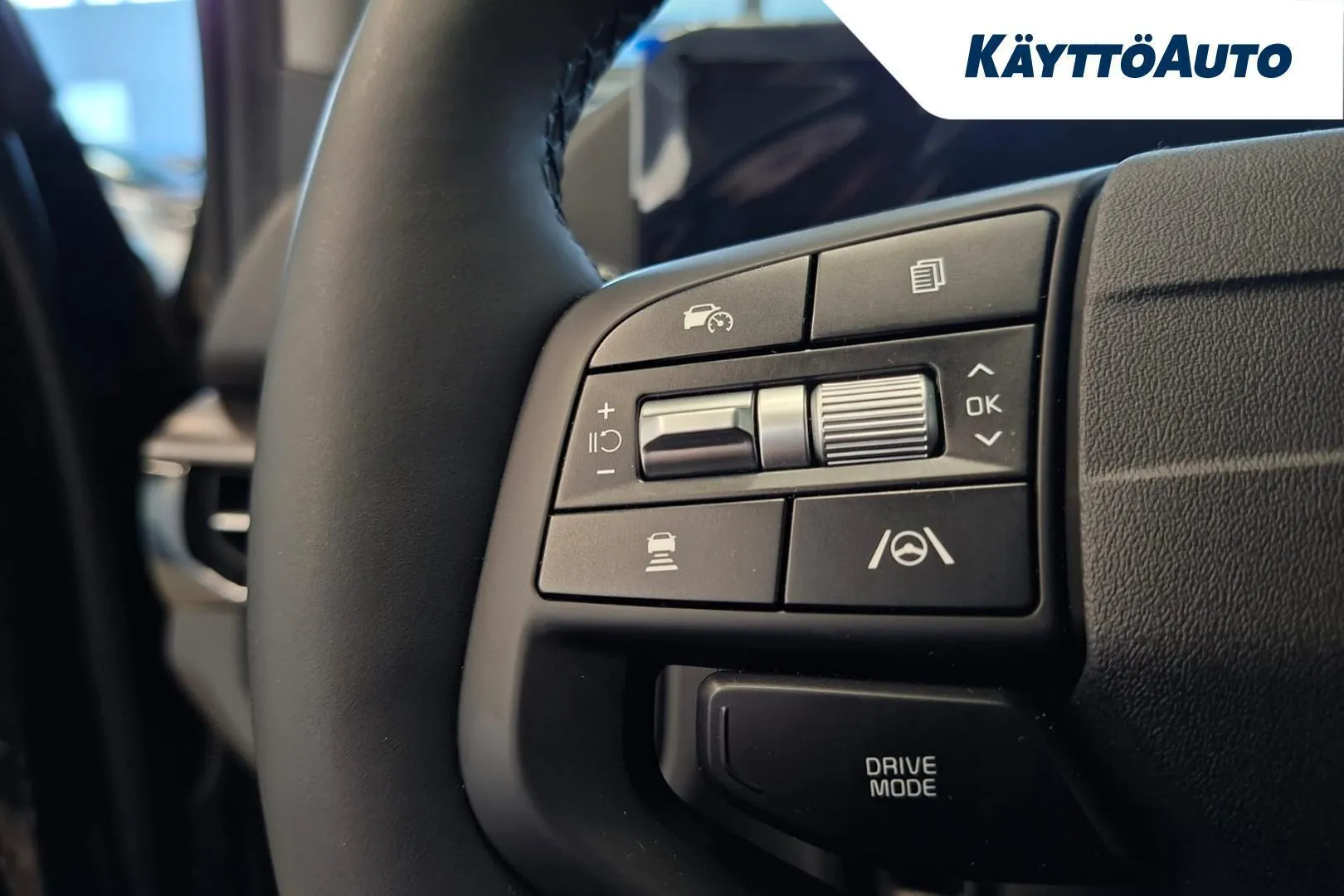 Kia Sportage XTT-550 carousel image