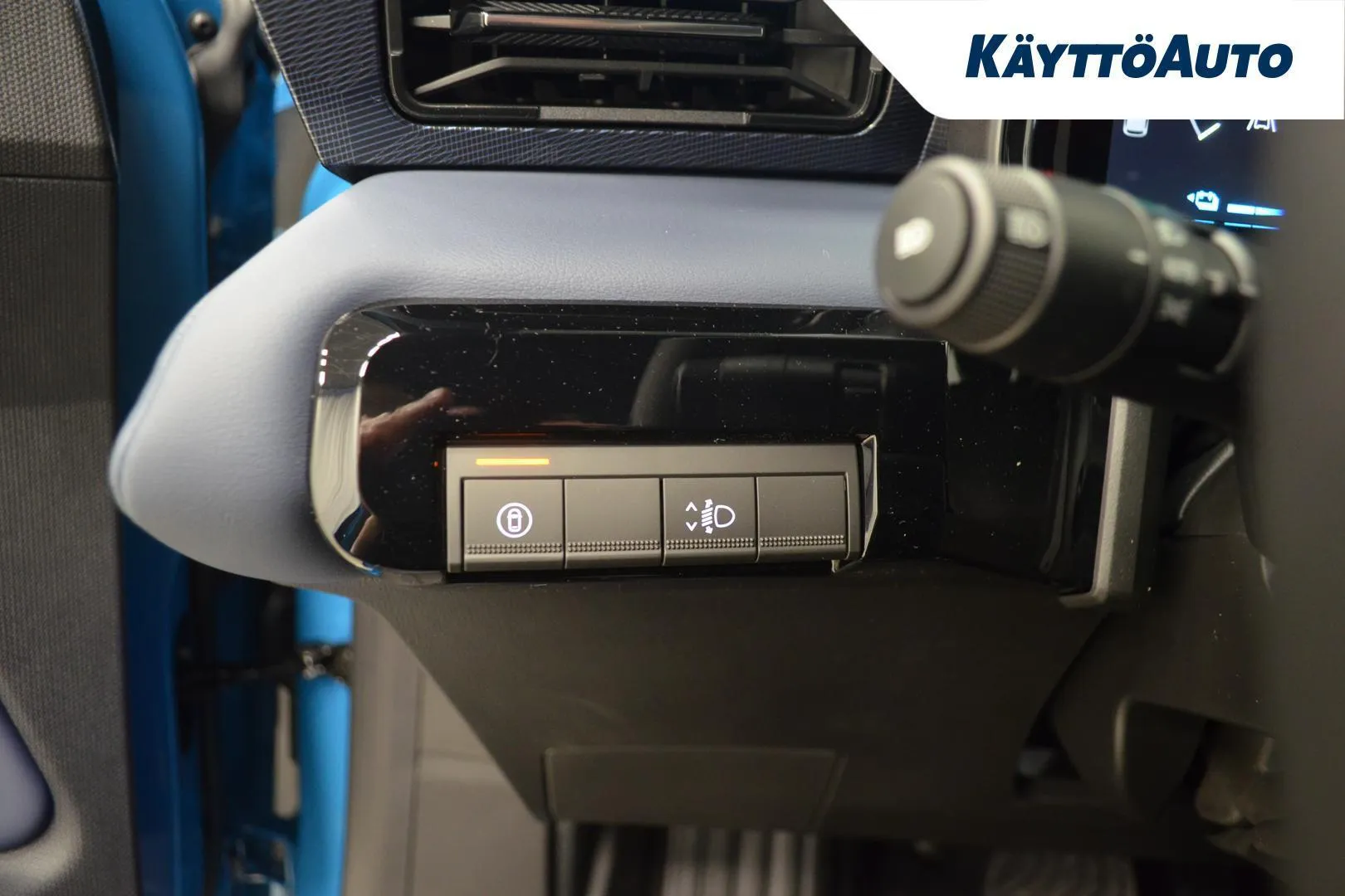 Nissan Micra YME-746 carousel image