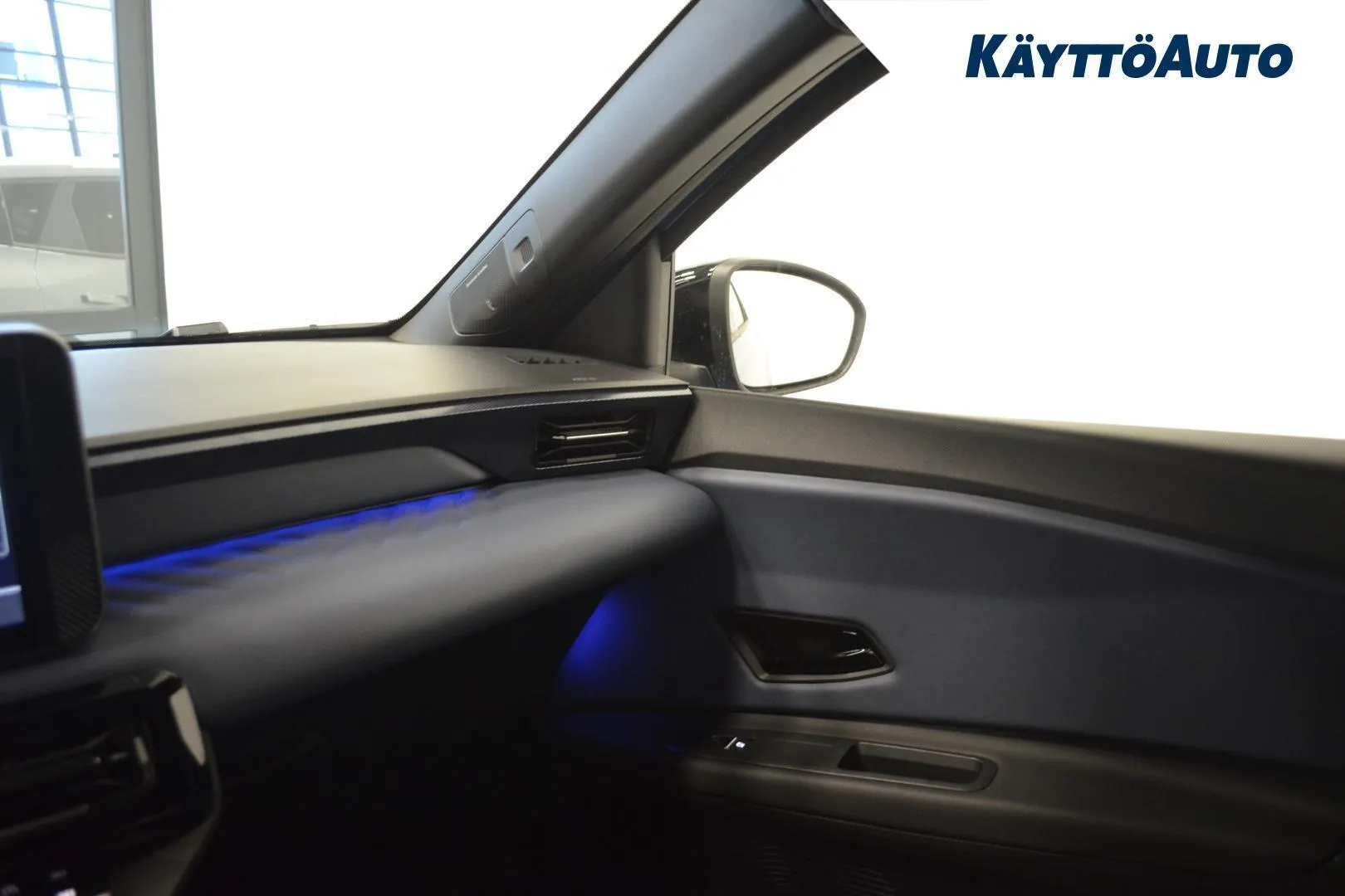 Nissan Micra YME-746 carousel image