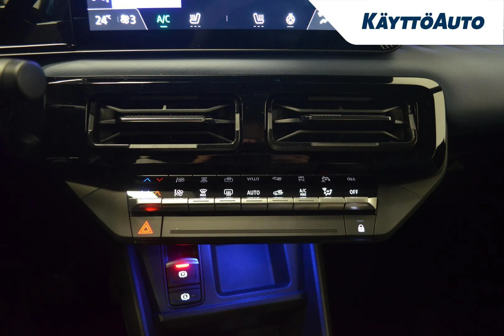 Nissan Micra YME-746 carousel image