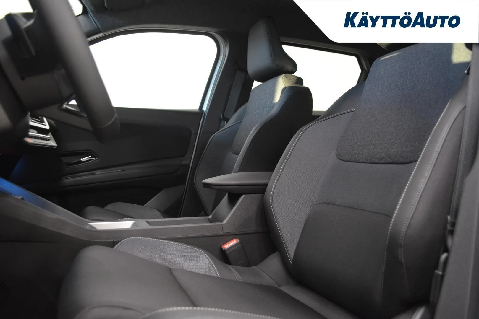 Nissan Micra YME-729 carousel image