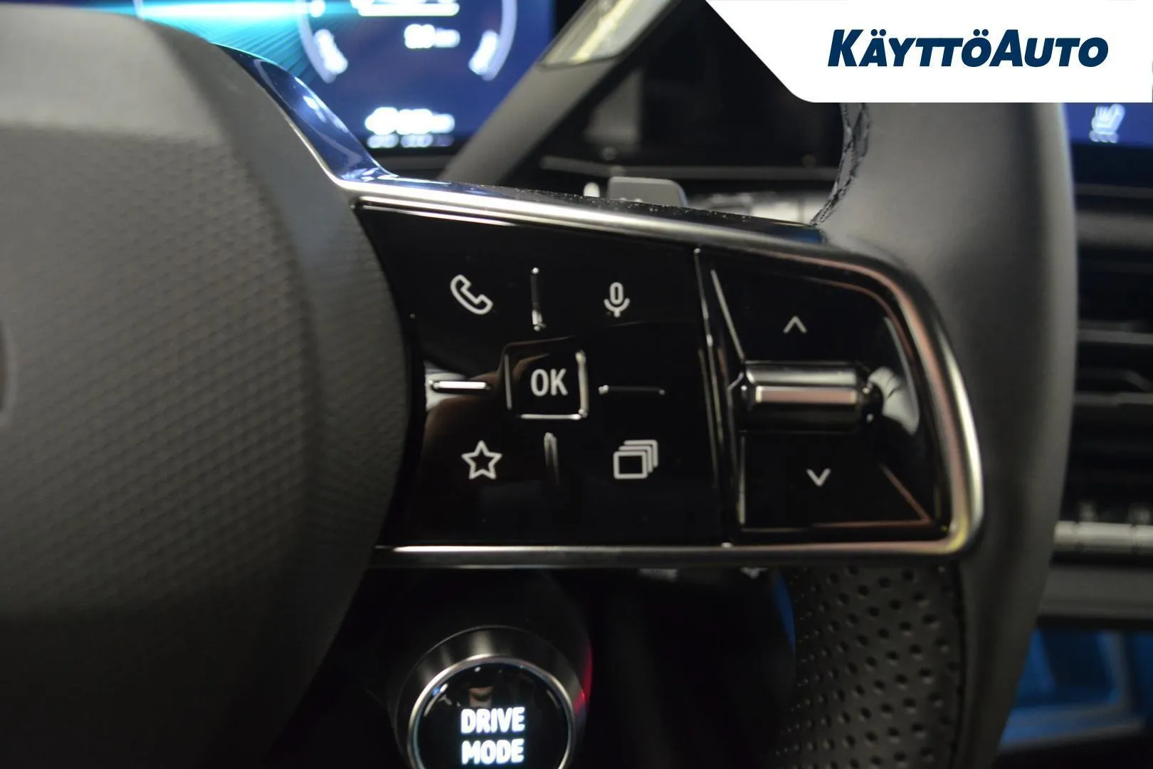 Nissan Micra YME-729 carousel image