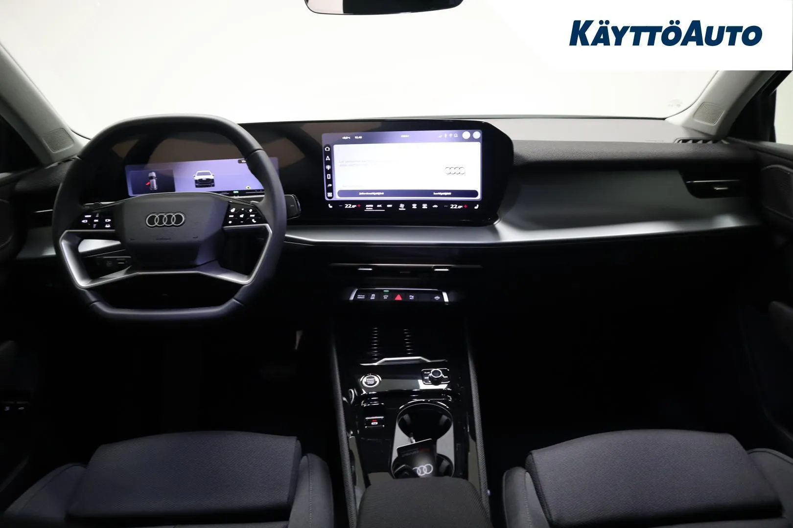 Audi Q3 YMC-255 carousel image