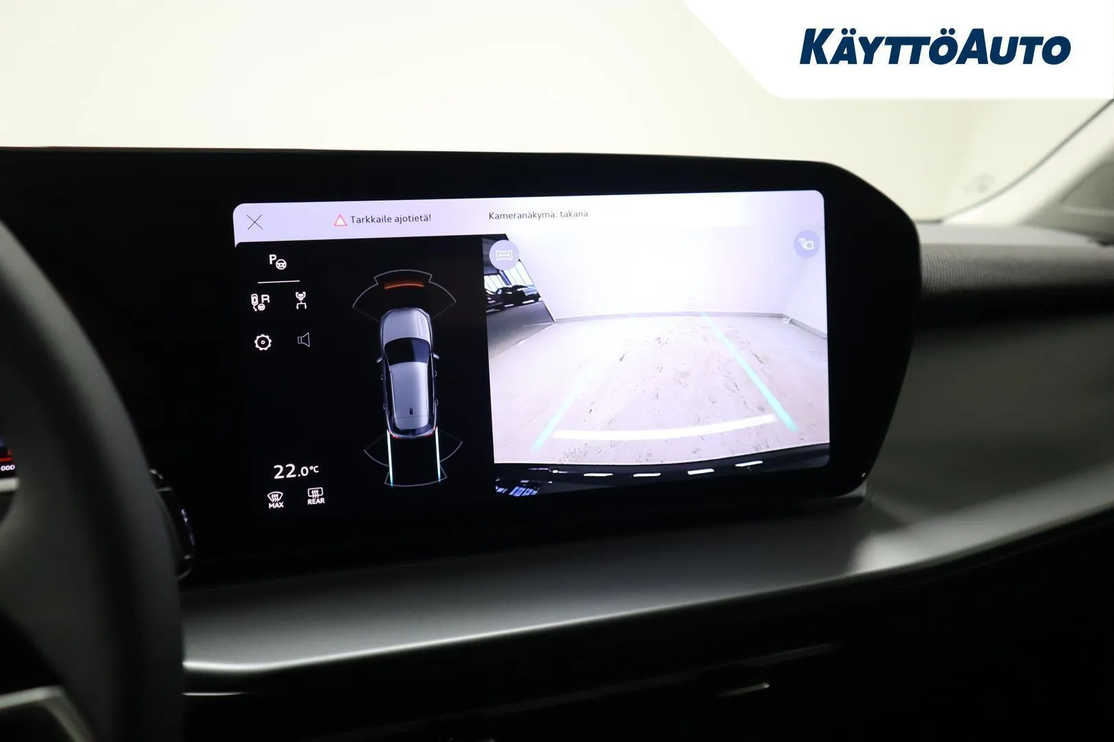 Audi Q3 YMC-255 carousel image