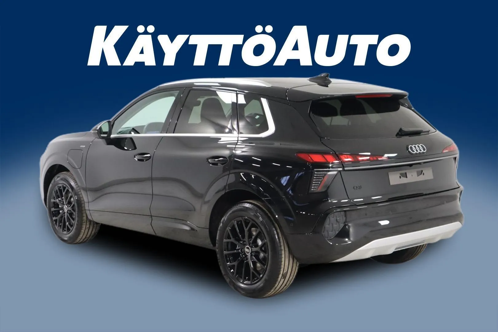 Audi Q3 YMC-255 carousel image