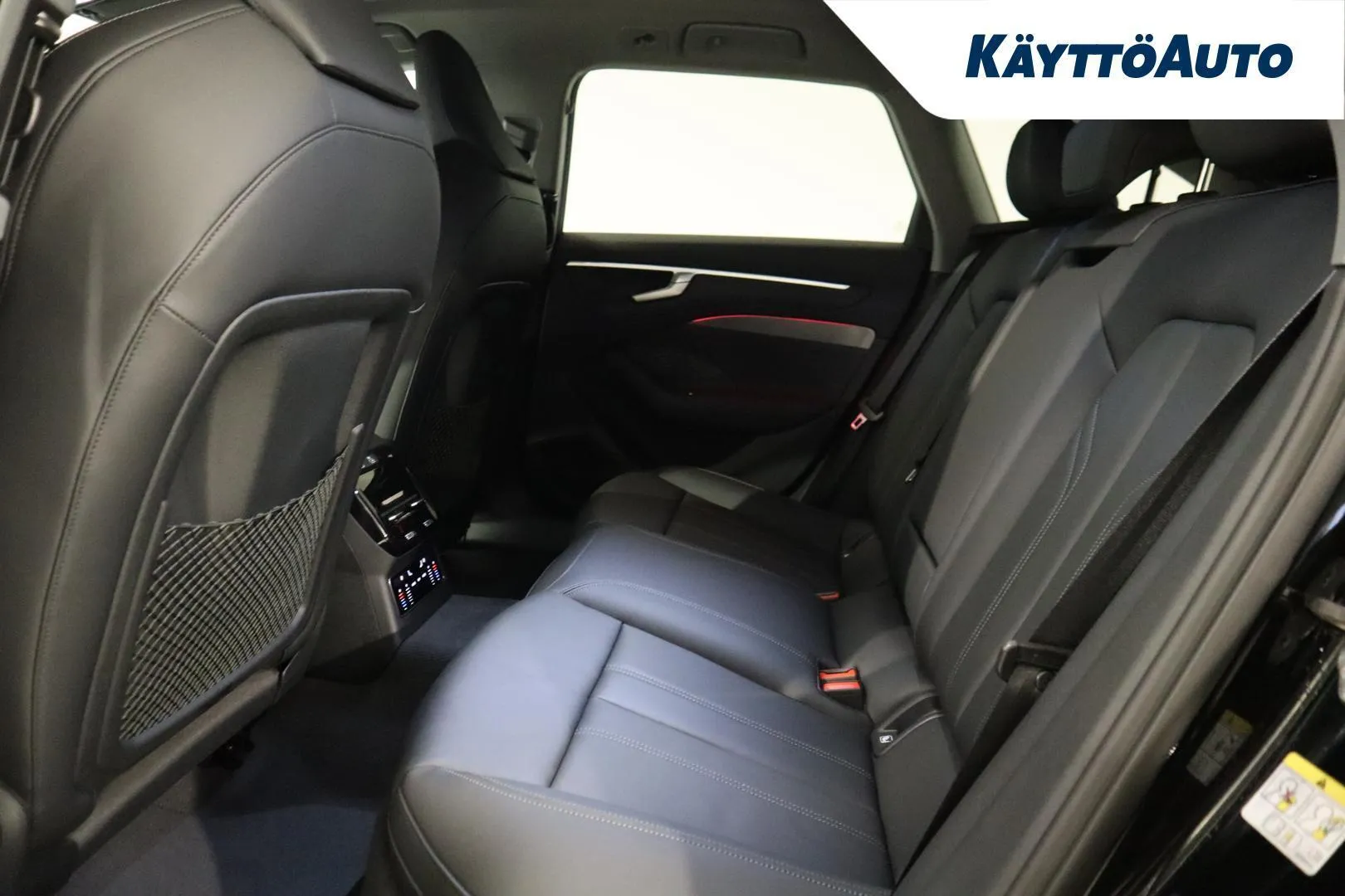 Audi A6 YMH-226 carousel image