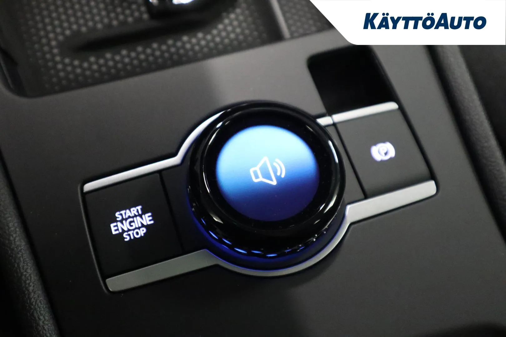 Volkswagen T-Roc LTO-476 carousel image