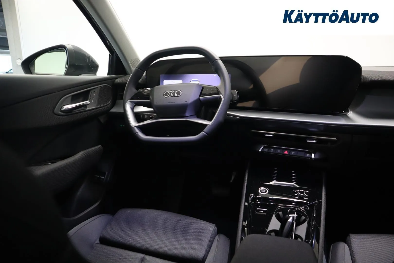 Audi Q3 SSJ-473 carousel image