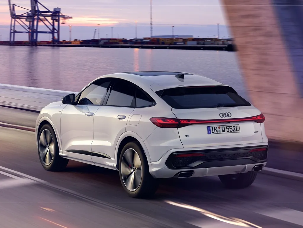 Audi Q5 FSY-402 carousel image