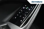 Audi Q6 e-tron YMK-995 carousel thumbs