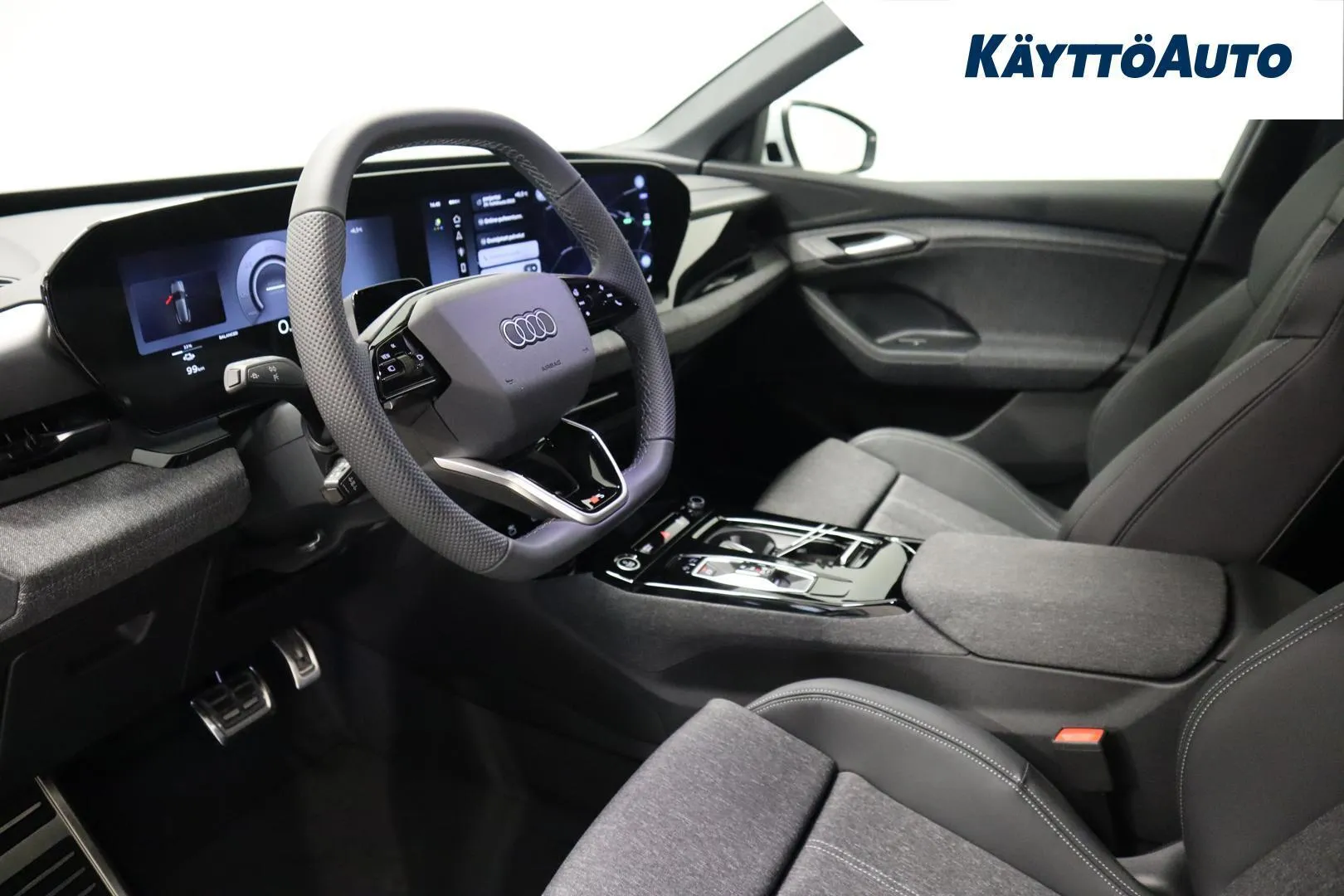 Audi Q6 e-tron YMK-995 carousel image