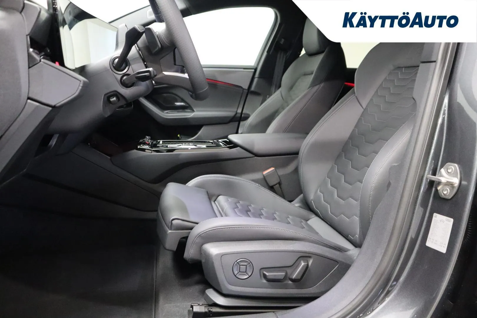 Audi A6 e-tron YMO-107 carousel image