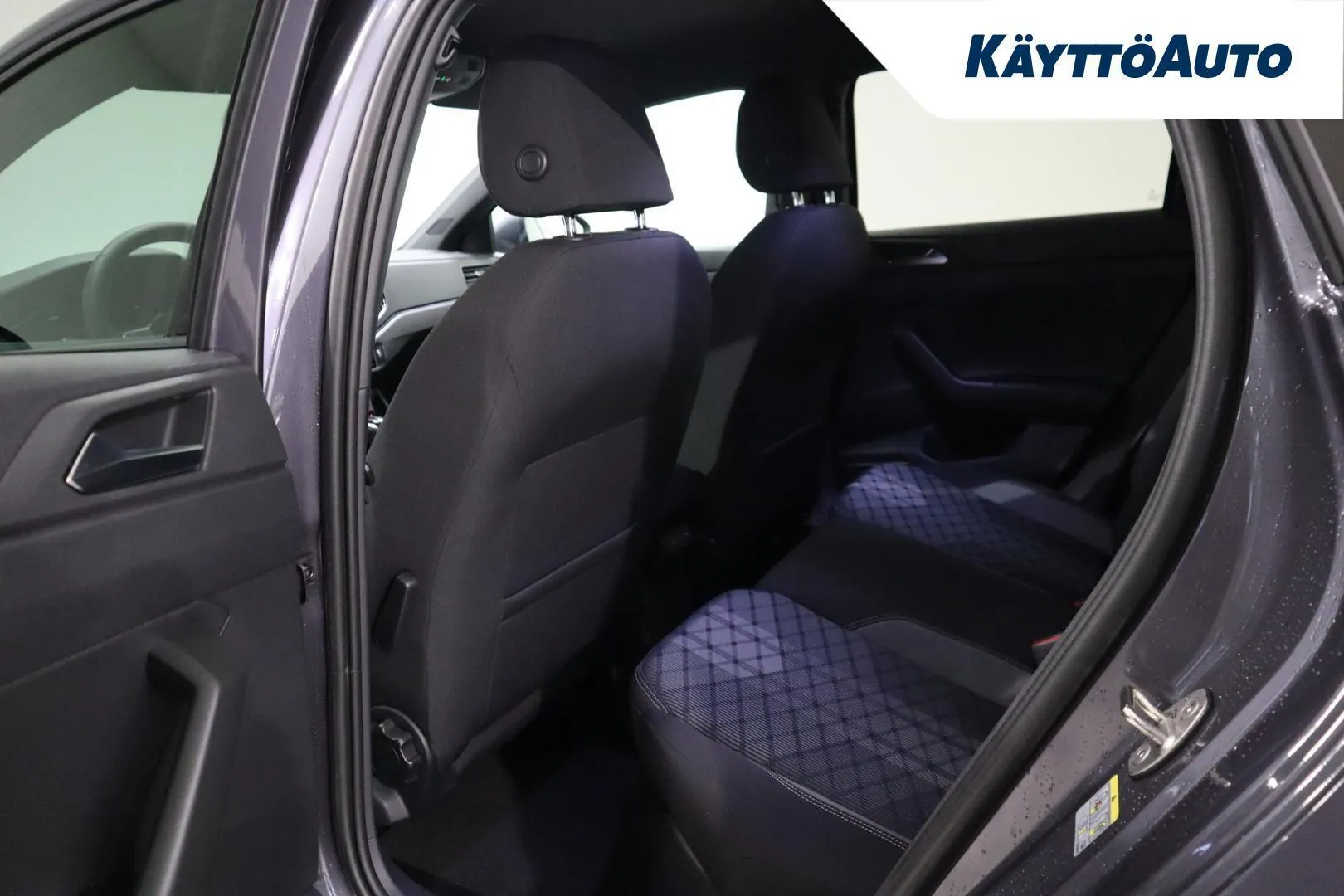 Volkswagen Taigo SRP-125 carousel image