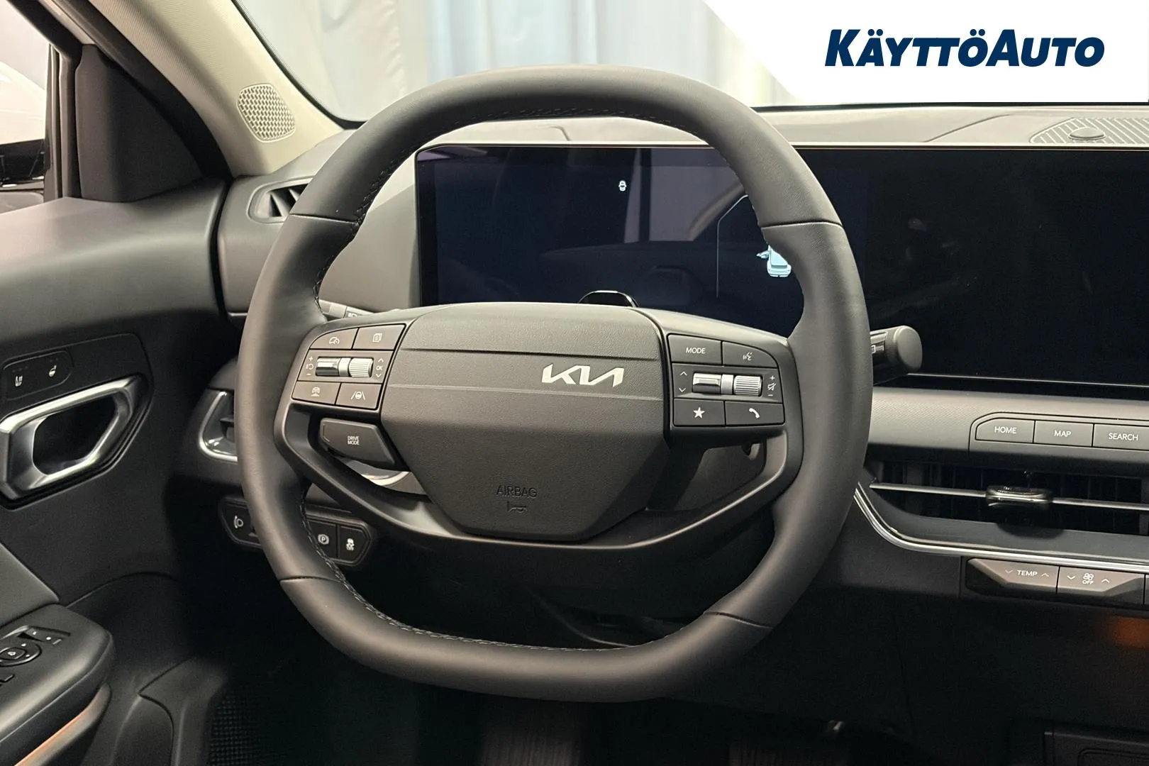 Kia K4 SRO-998 carousel image