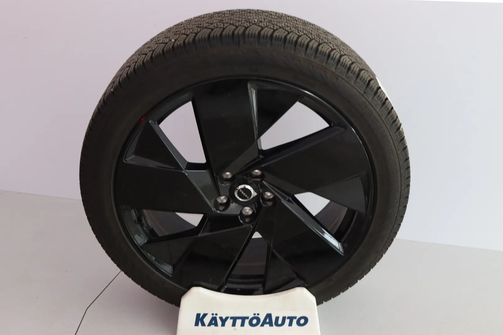 Volvo EC40 IST-131 carousel image