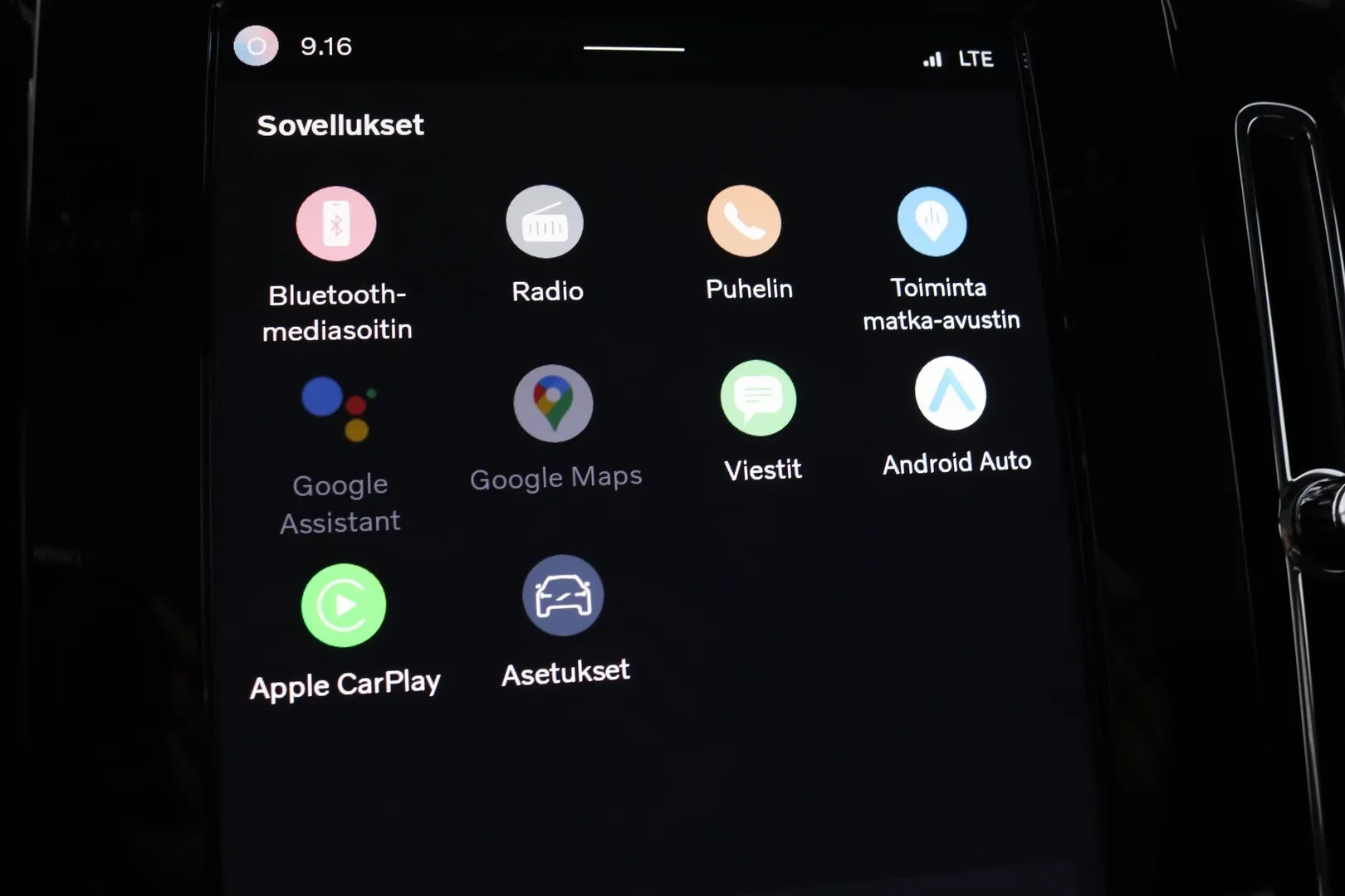 Volvo EC40 IST-131 carousel image