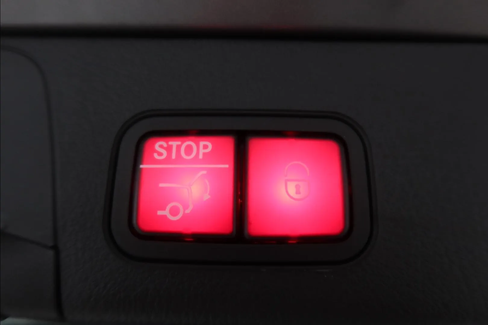 Mercedes-Benz EQB ISL-169 carousel image