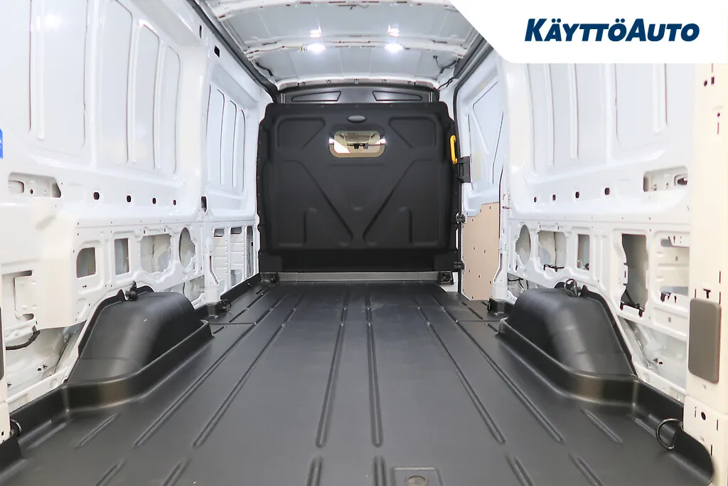 Ford Transit NMV-202 carousel image