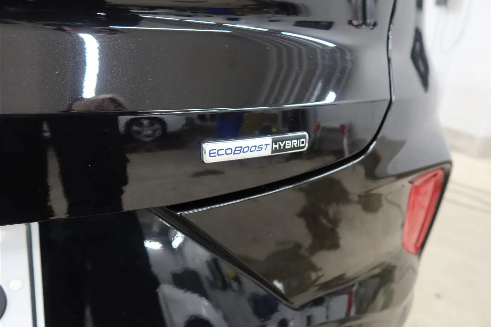 Ford Puma ZNV-885 carousel image
