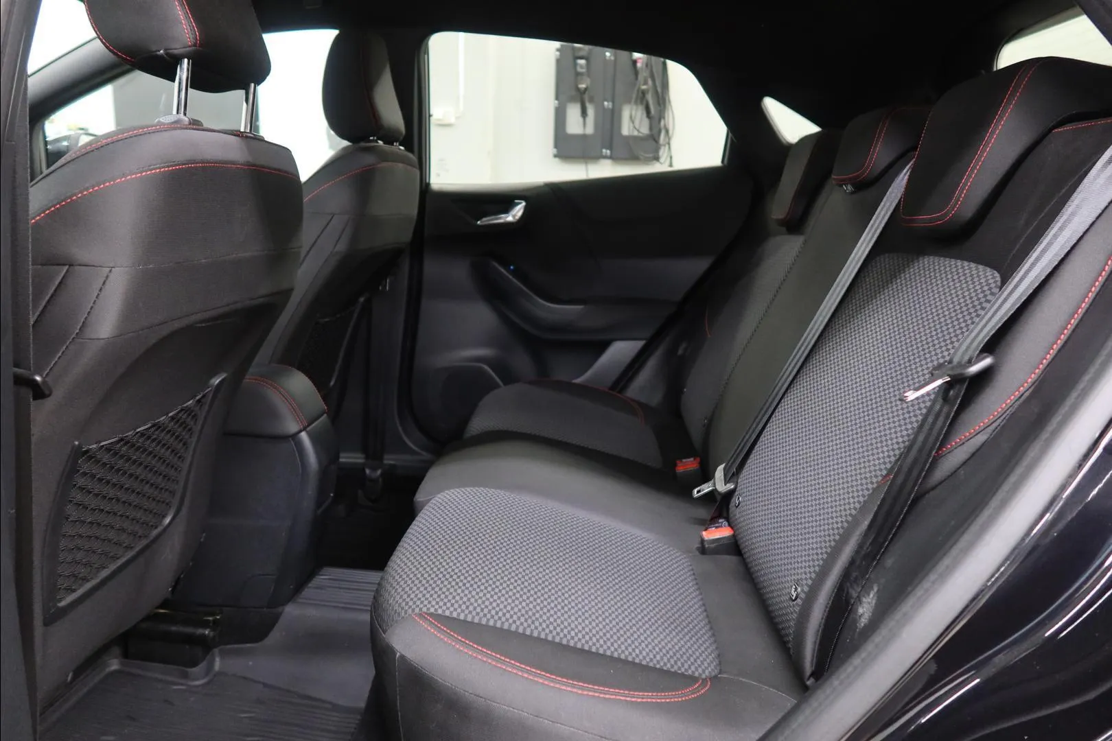 Ford Puma ZNV-885 carousel image
