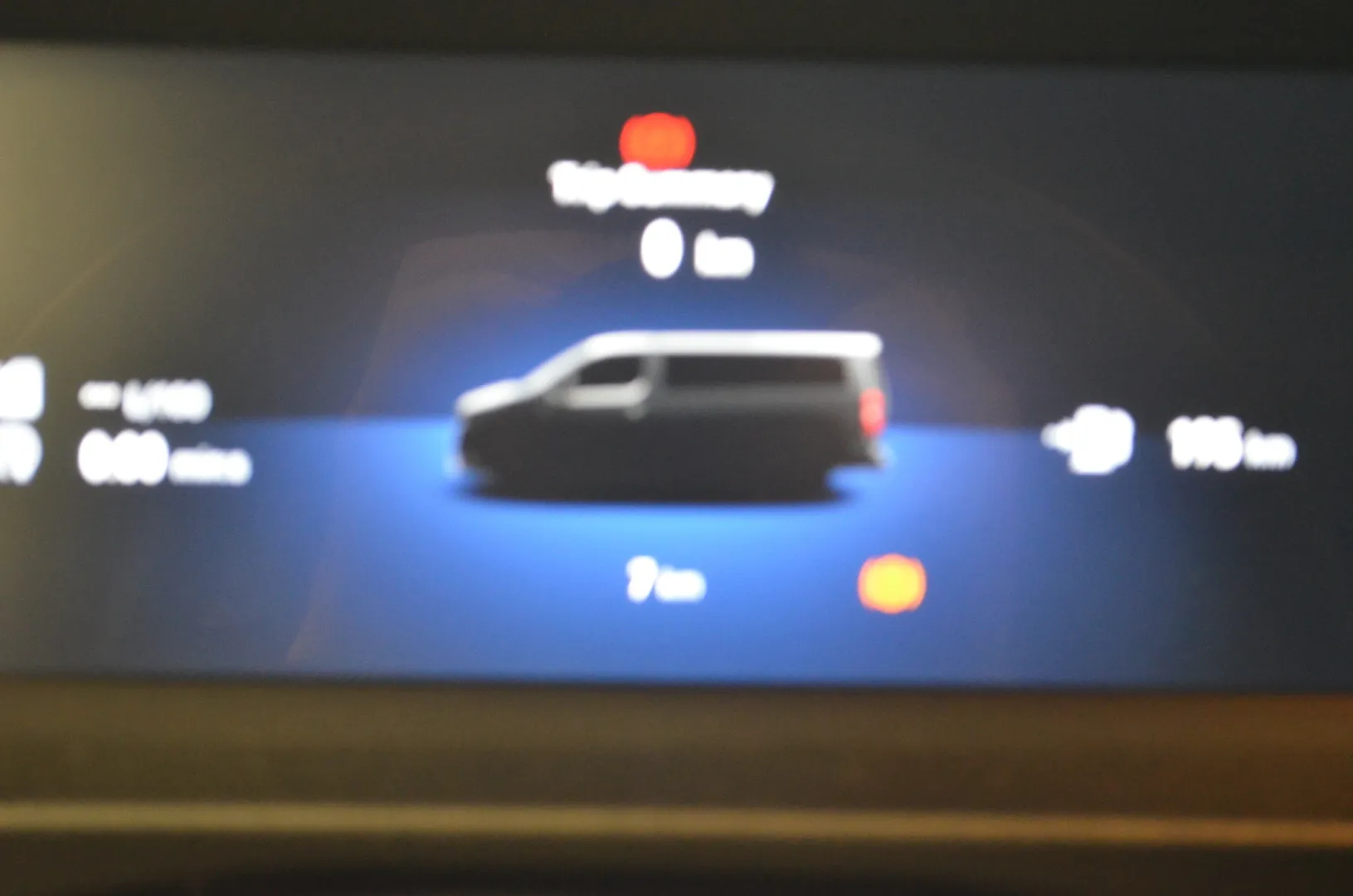 Opel Vivaro ZPS-582 carousel image