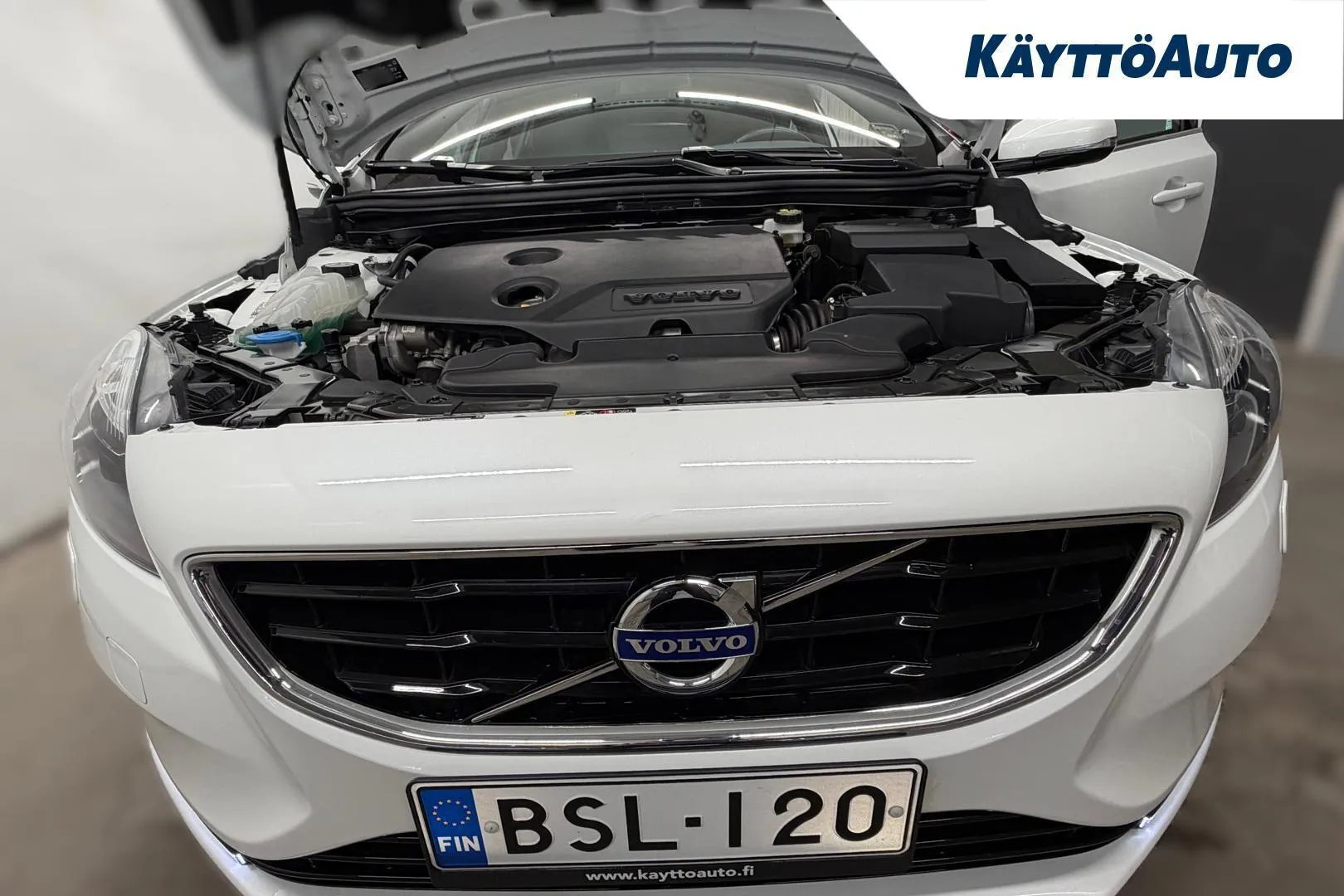 Volvo V40 BSL-120 carousel image