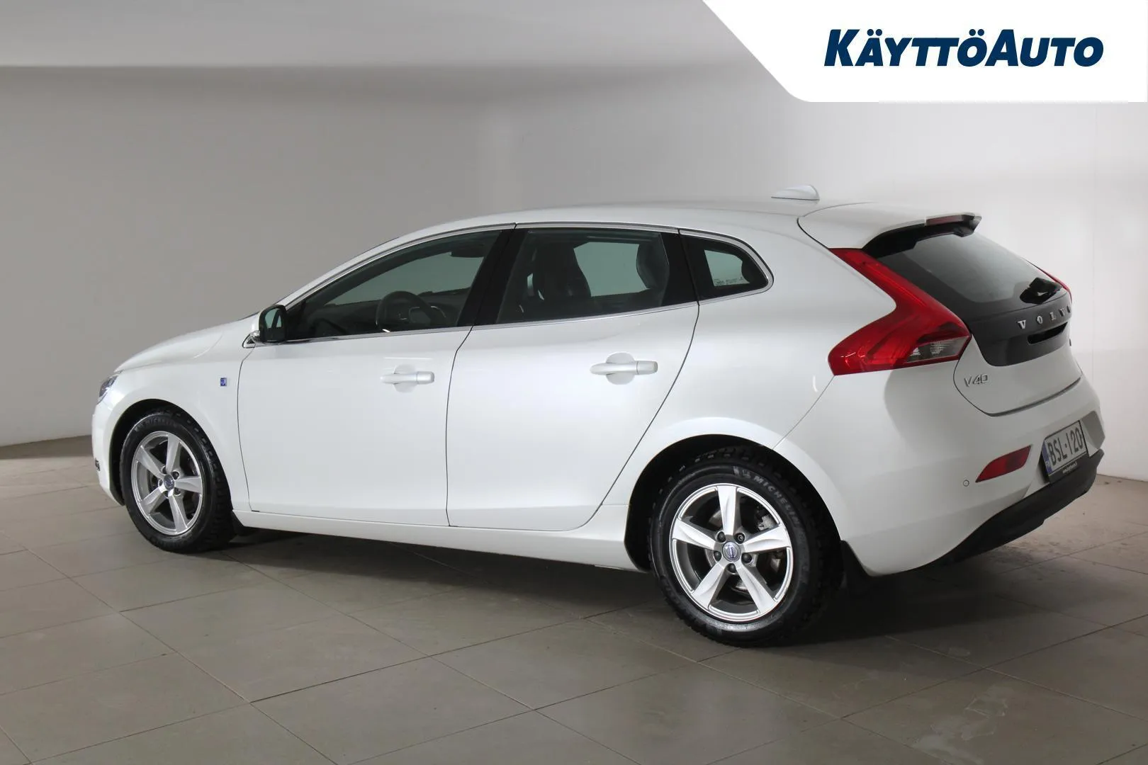 Volvo V40 BSL-120 carousel image