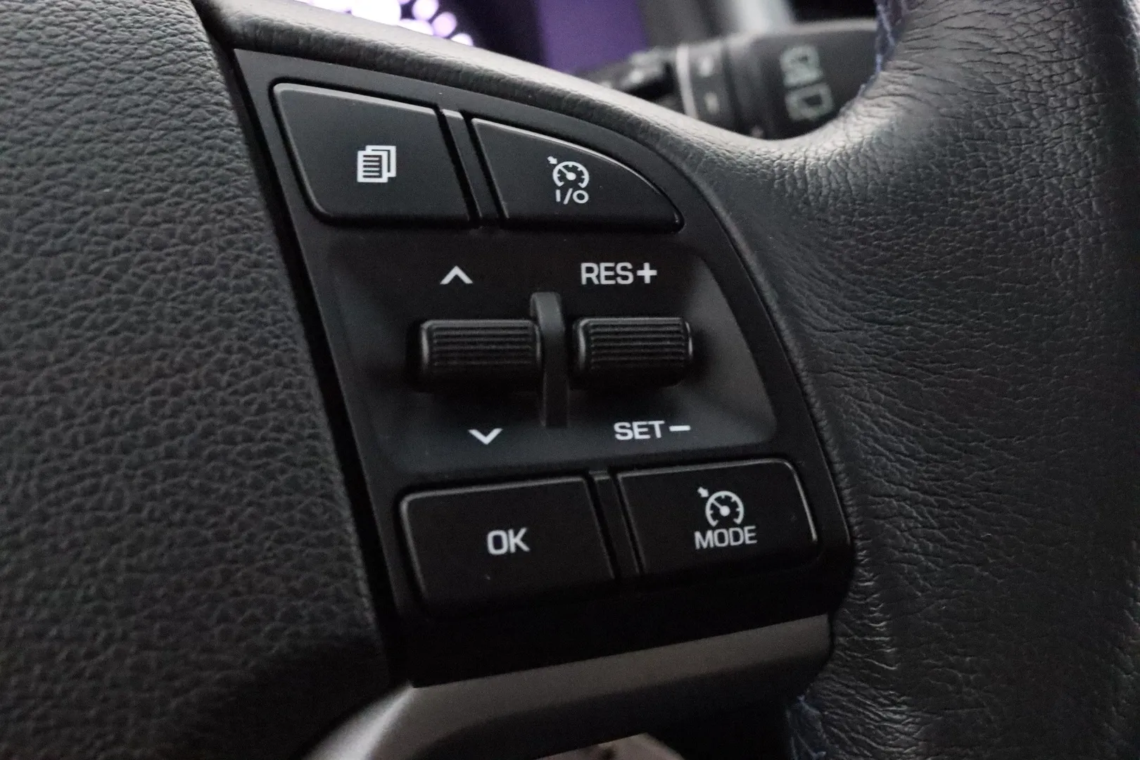 Hyundai Tucson CKJ-913 carousel image