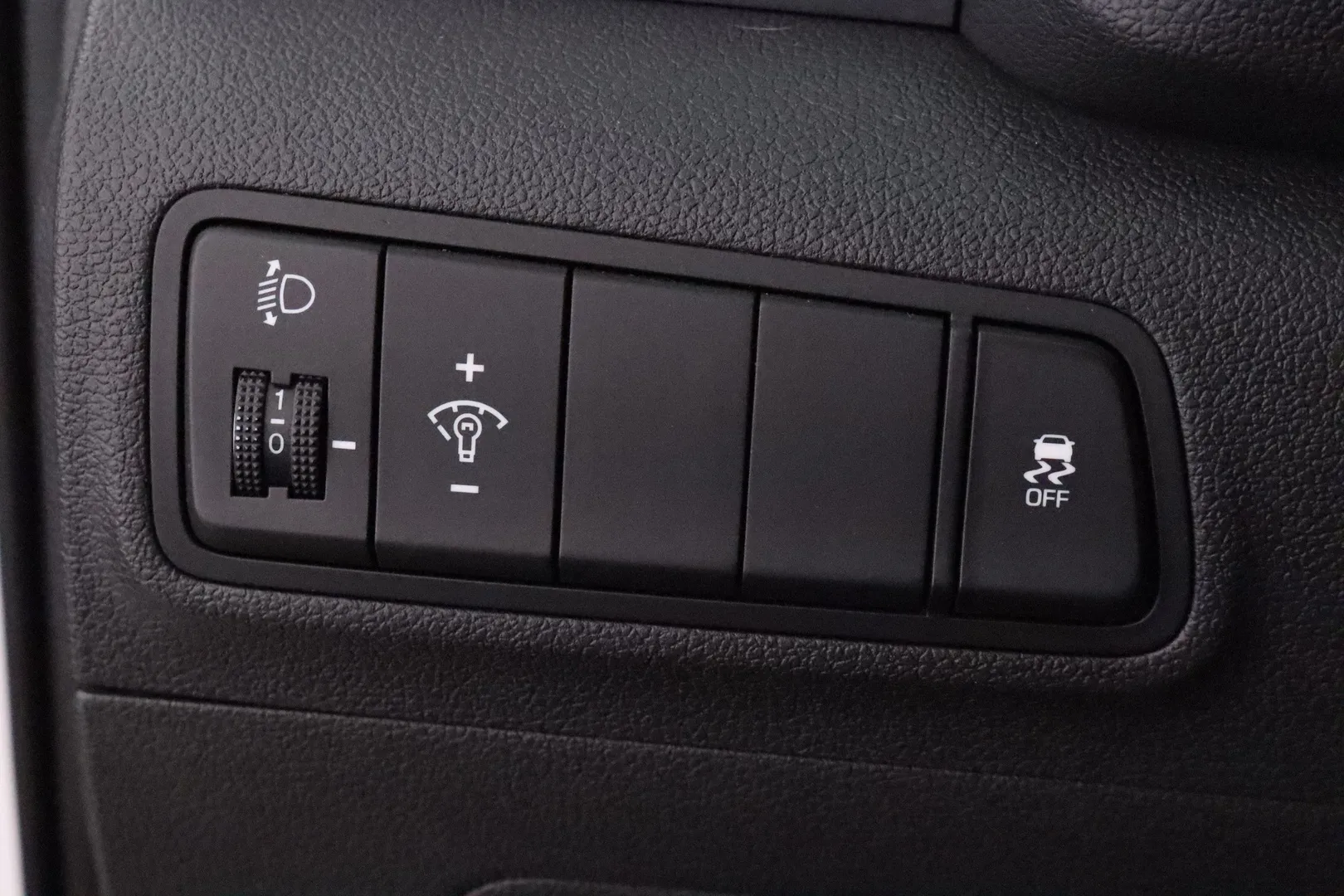 Hyundai Tucson CKJ-913 carousel image