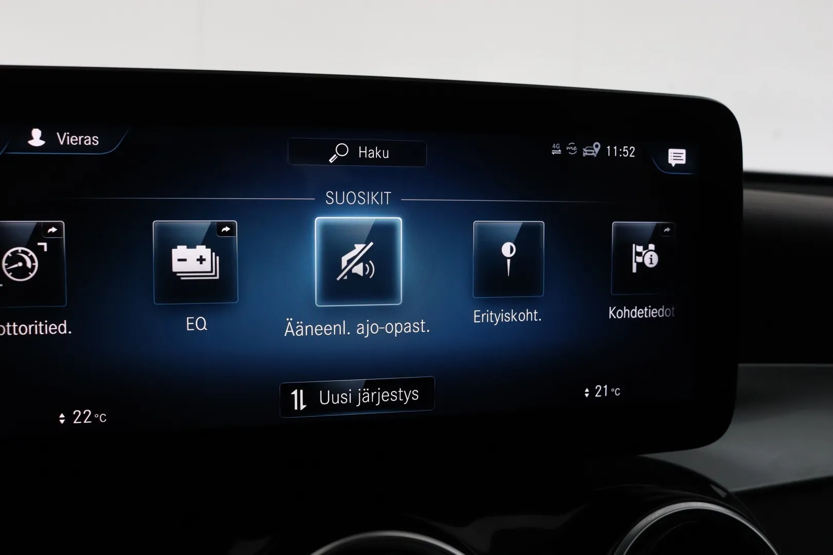 Mercedes-Benz GLC IZI-124 carousel image