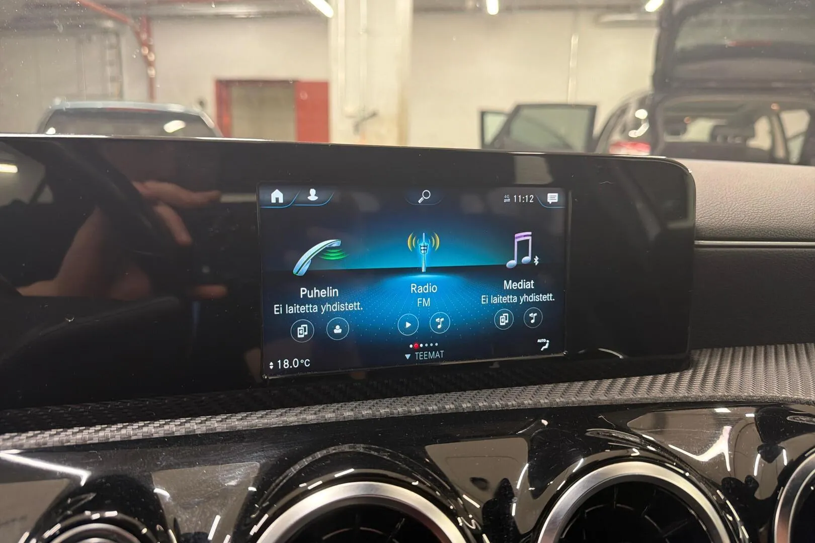 Mercedes-Benz A XVU-604 carousel image