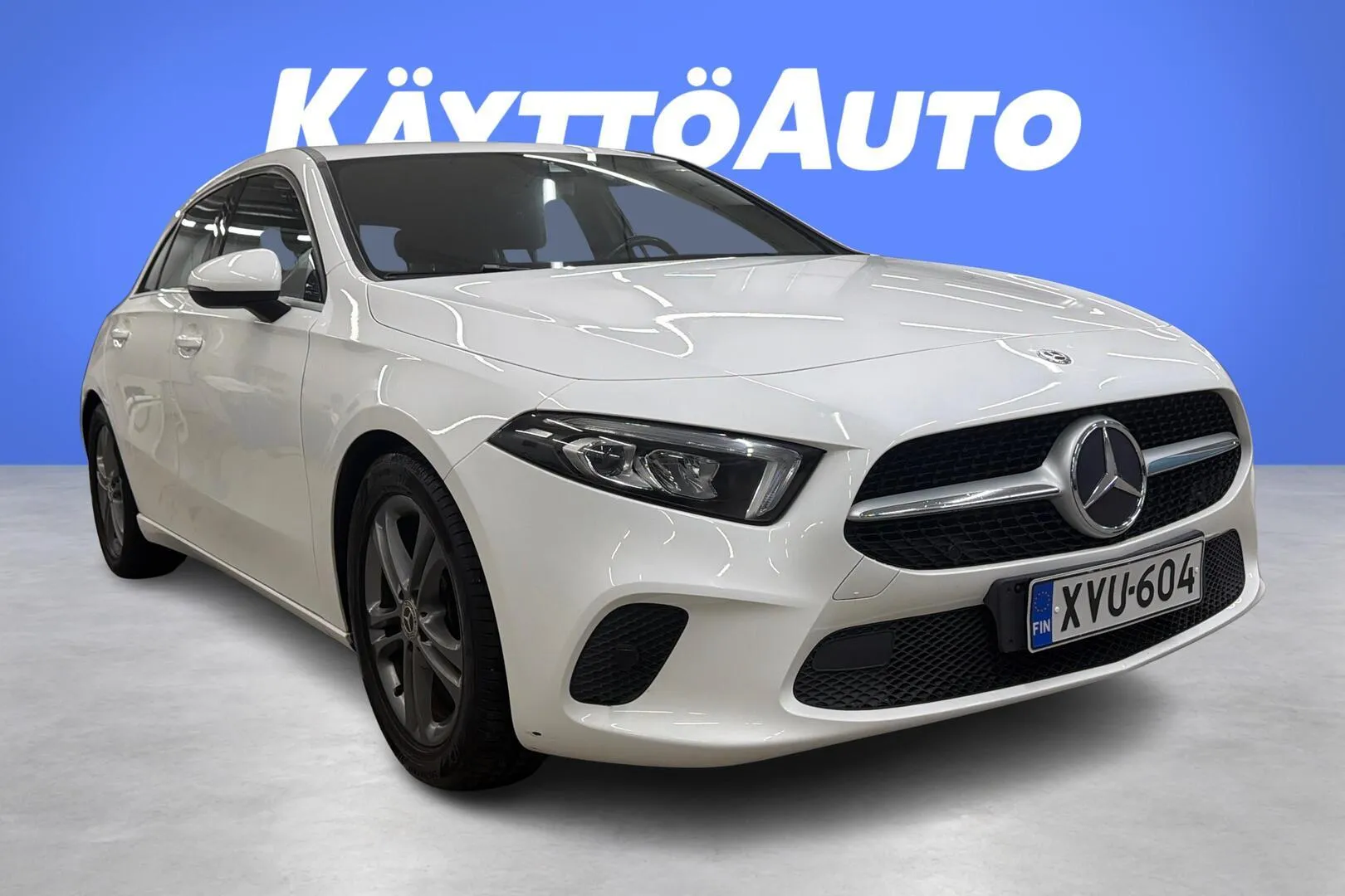 Mercedes-Benz A XVU-604 carousel image