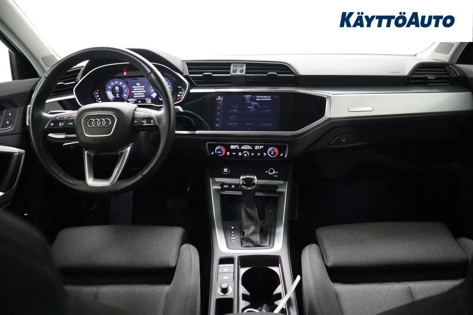 Audi Q3 IZC-476 carousel image