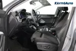 Audi Q3 IZC-476 carousel thumbs