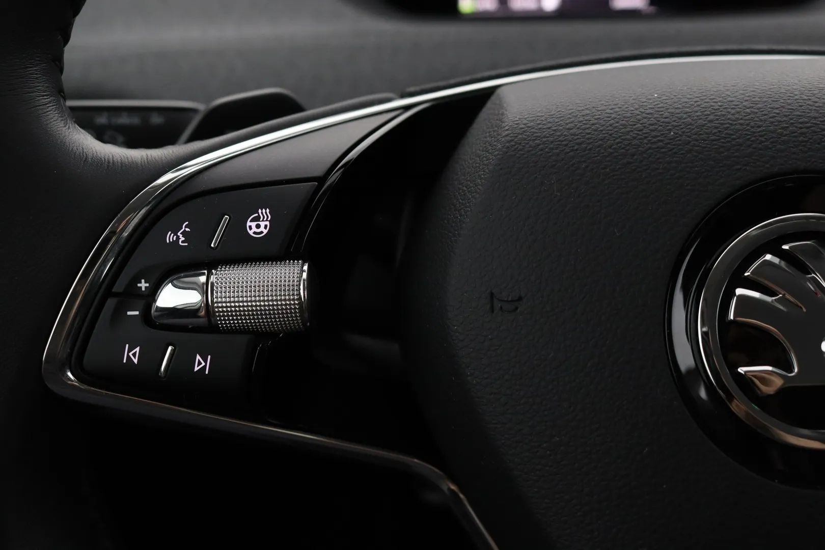 Skoda Enyaq ZOR-126 carousel image
